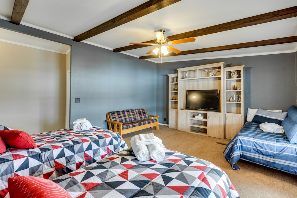 House (4 Bedrooms) photo 1