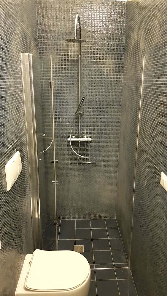 Deluxe Room, Hot Tub, Sea View - Photo 13