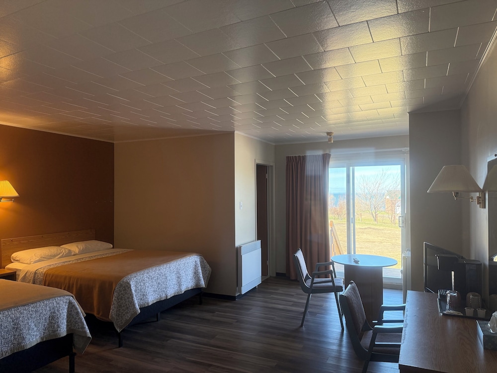 Superior Room, Ocean View photo 3