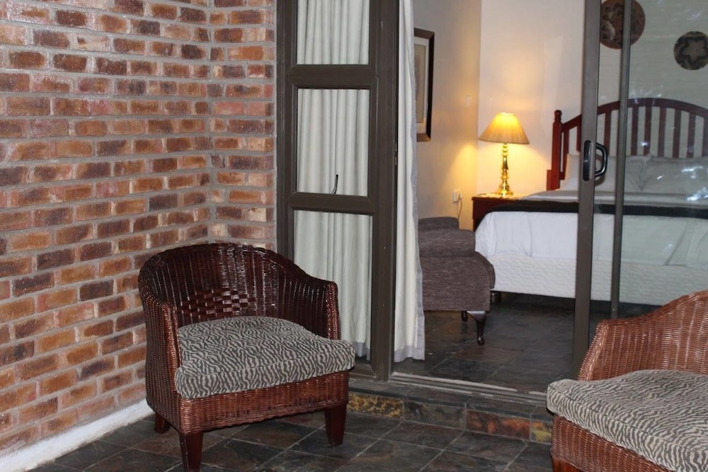 Family Suite (Duplex)