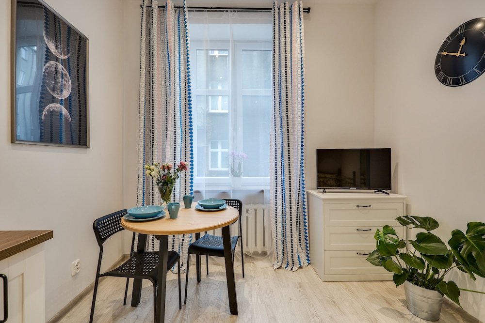 Standard Studio Suite, 1 Double Bed, Ensuite (4B) photo 3