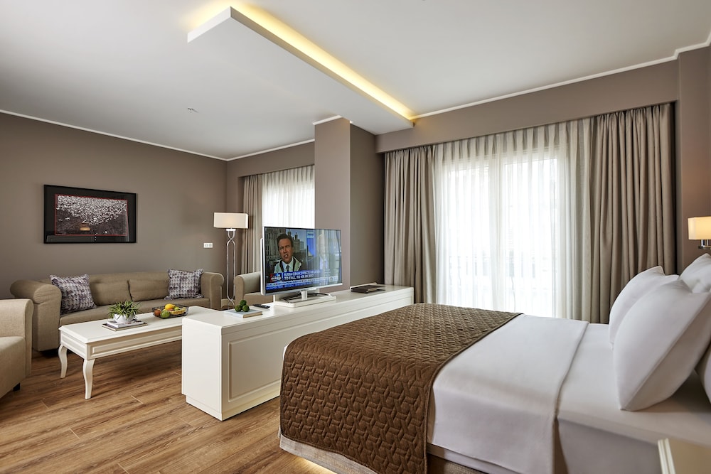 Deluxe Room, Terrace photo 1