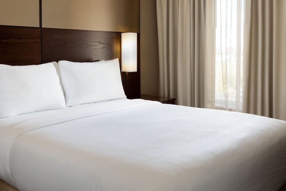 Suite, 2 Bedrooms (Hearing Accessible)