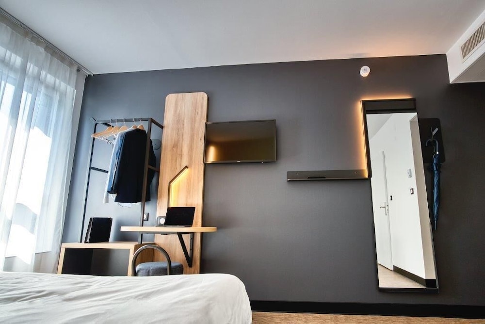 Double Room - Photo 3