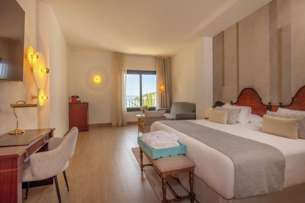 Classic Double Room, Sea View