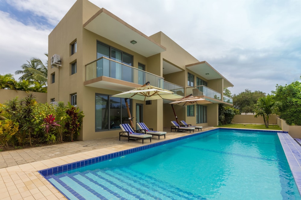 Superior Villa, 3 Bedrooms, Pool View
