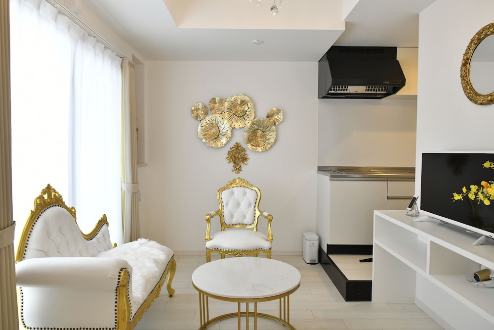 Corner Suite