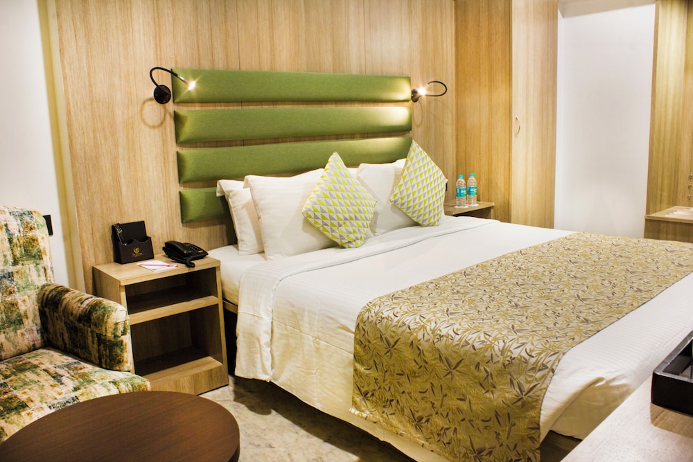 Deluxe Room - Photo 4
