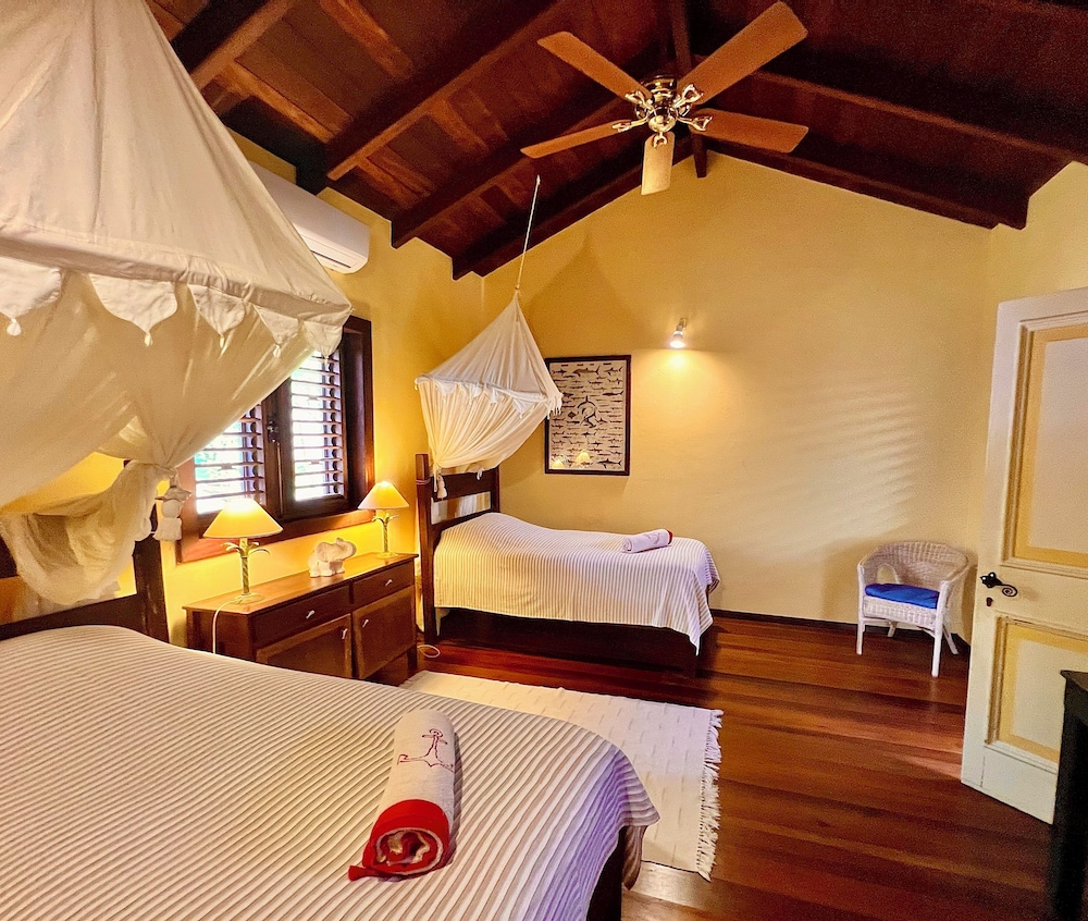 Basic Twin Room, 2 Twin Beds photo 1