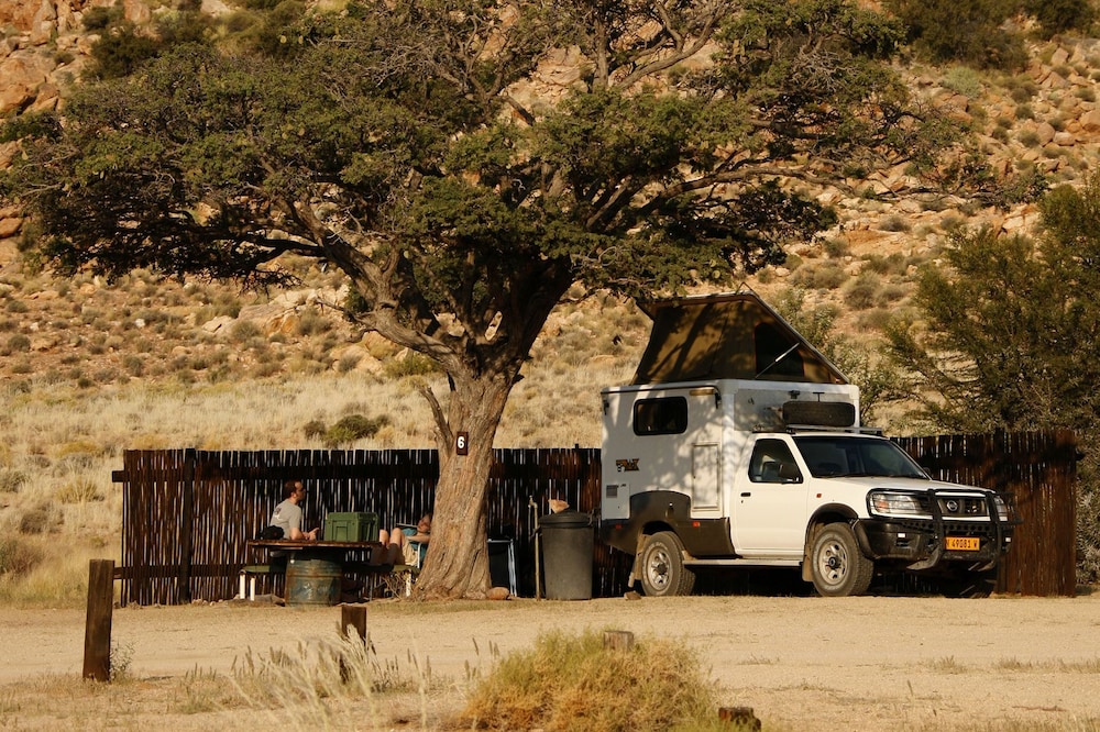 Basic Tent (Desert Horse Campsite) photo 3