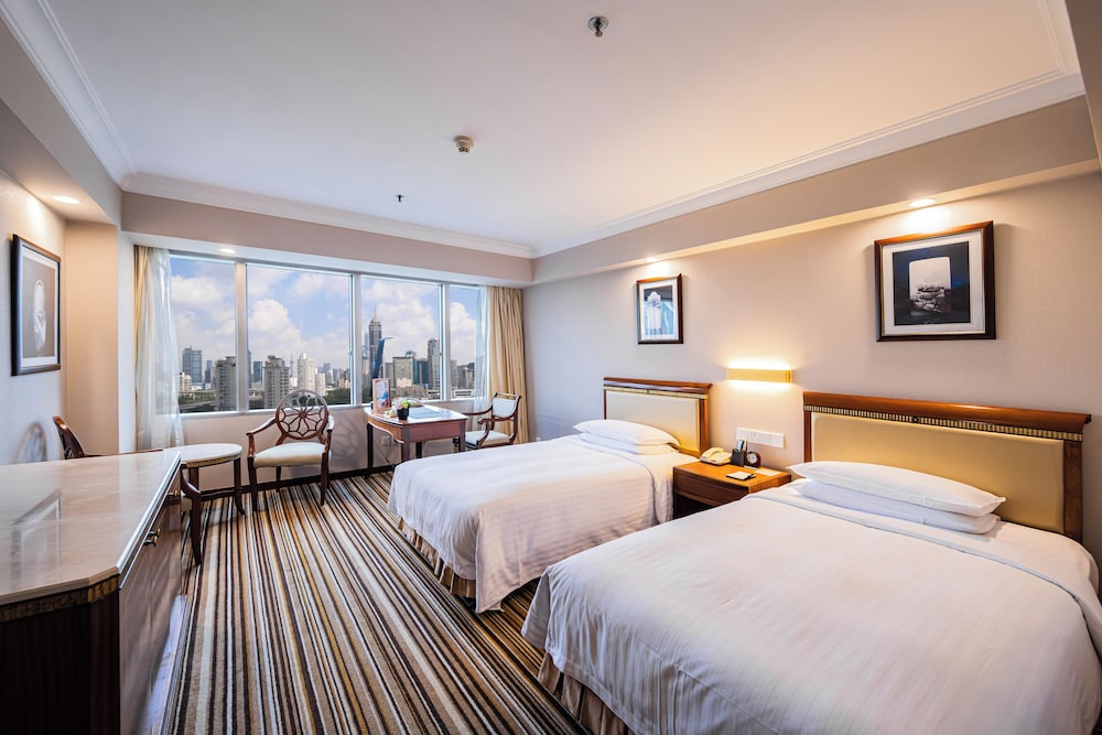 Deluxe Twin Room with Washlet - Photo 3