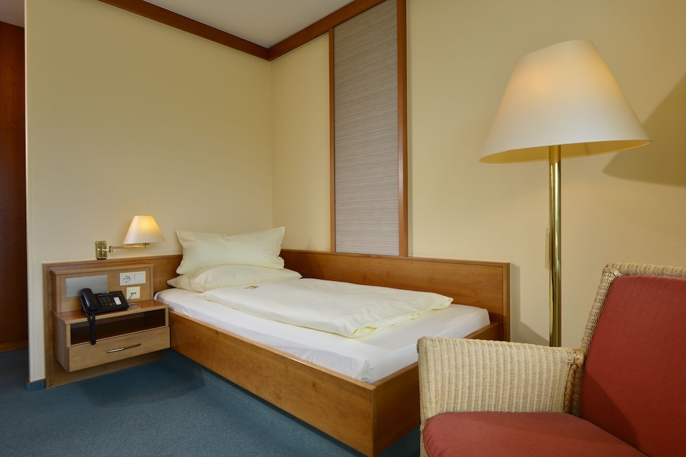 Standard Single Room photo 2