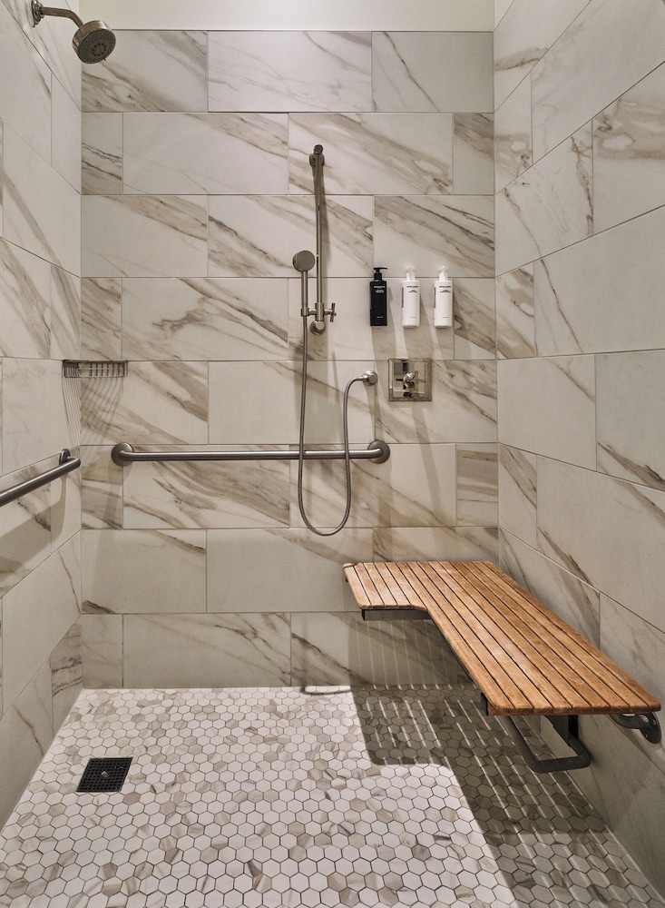Classic Room, Mobility Accessible (Premium)