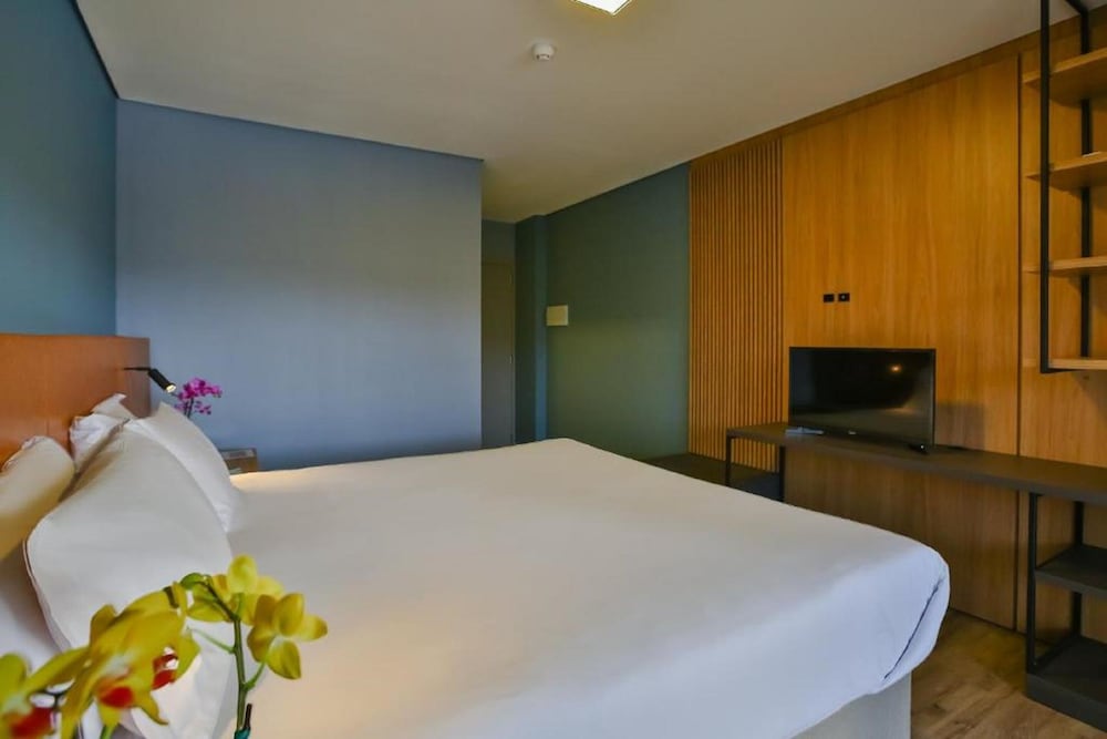 Luxo King - Photo 1