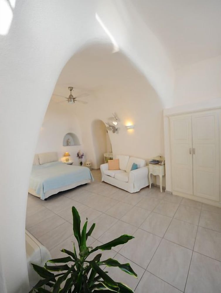 Superior Room - Photo 5