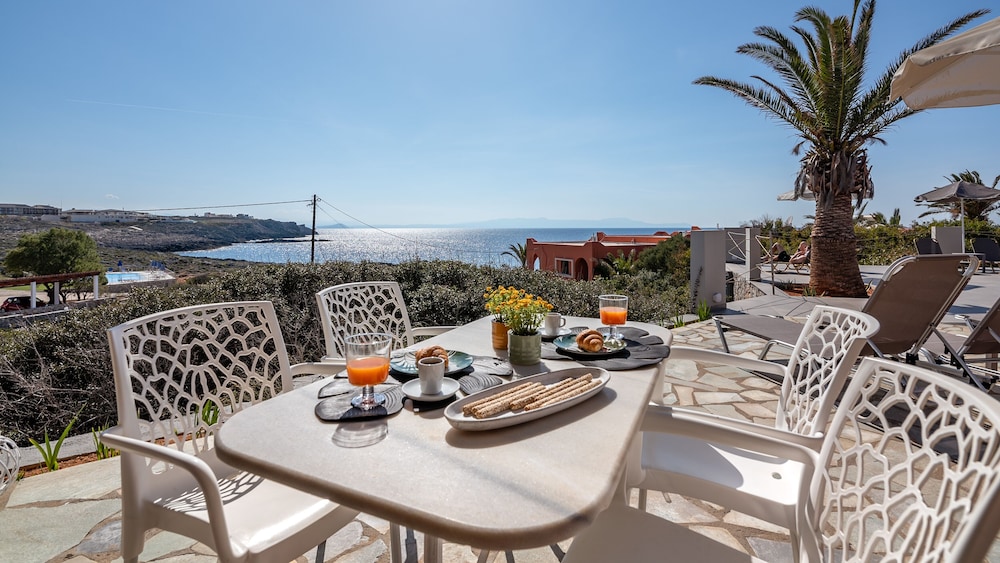Family Bungalow, 2 Bedrooms, Sea View (4 pax)