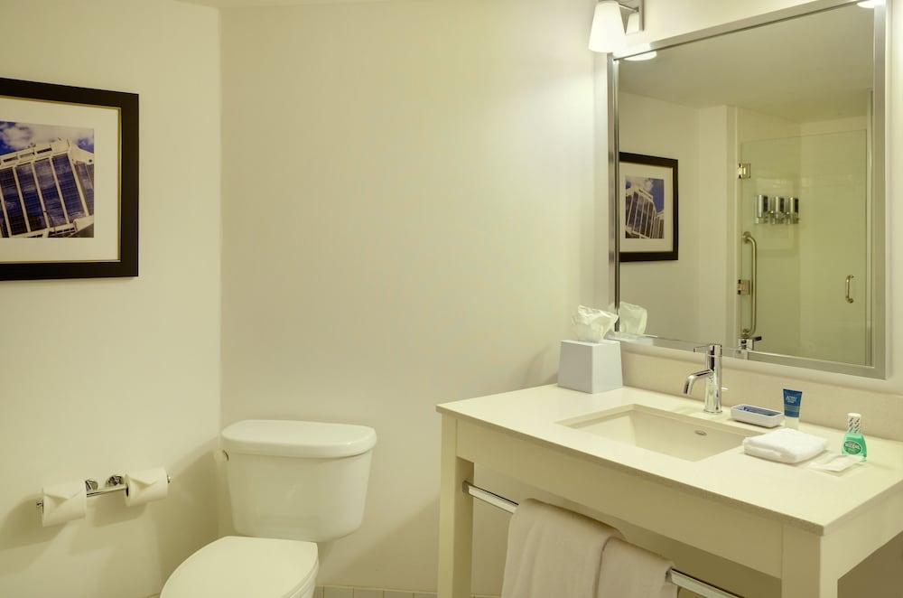 Deluxe Suite, 1 Bedroom - Photo 5