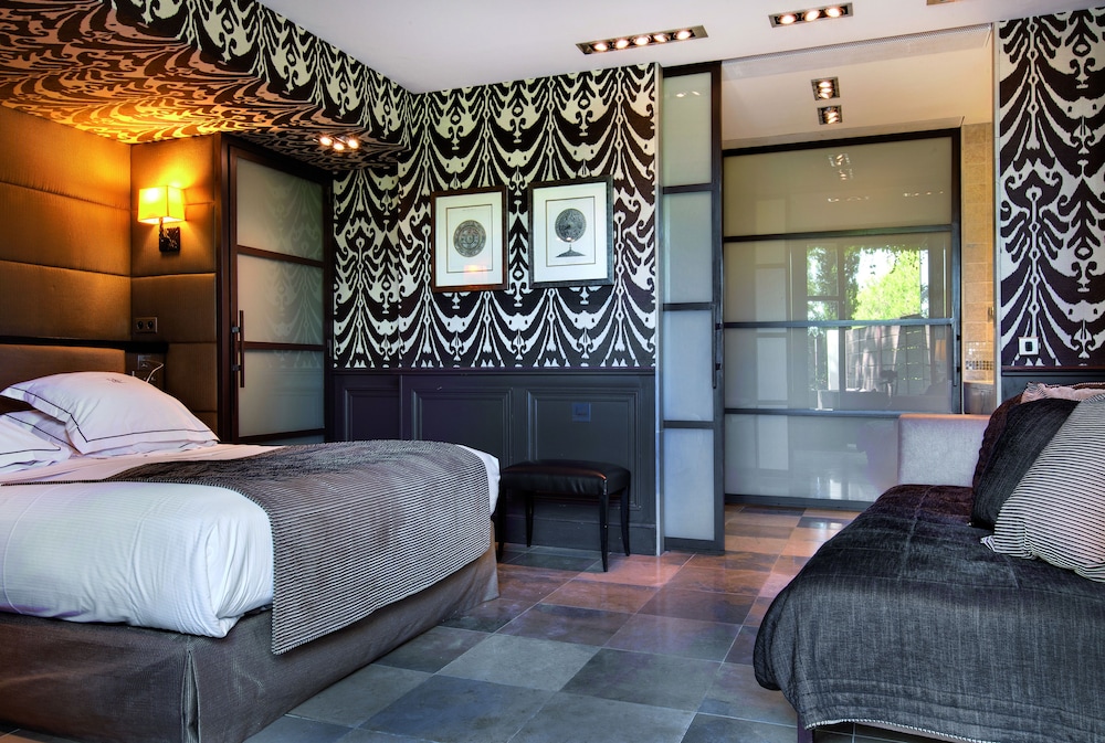 Junior Suite (Triple- occ max 3) photo 1