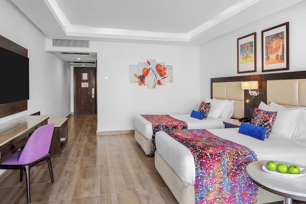 Deluxe Double Room, Partial Sea View