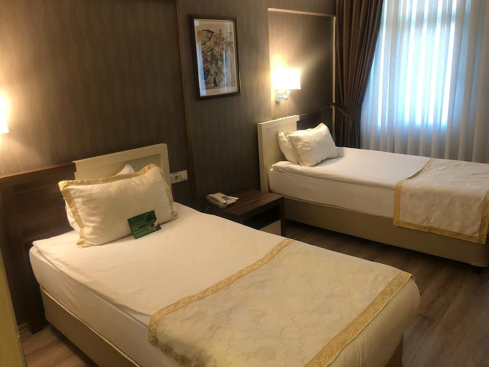 Standard Room photo 2