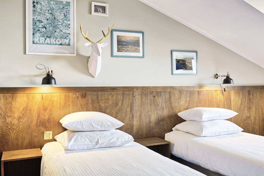 Classic Triple Room - Photo 2