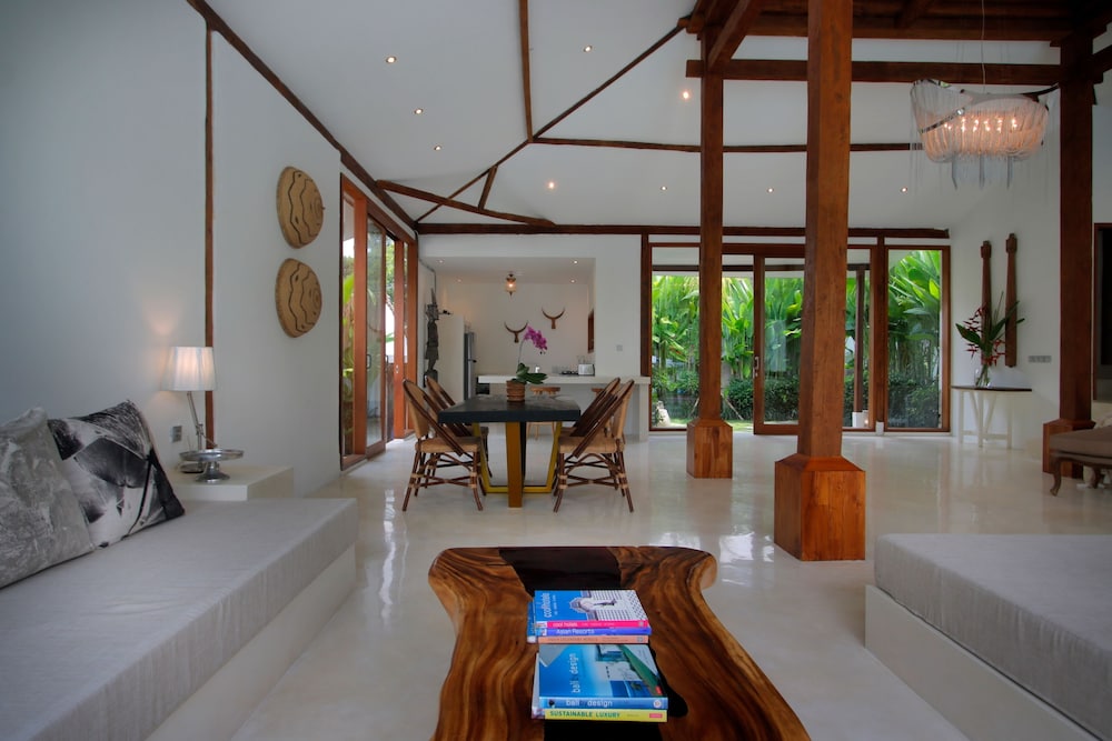 Luxury Villa, 2 Bedrooms - Photo 6