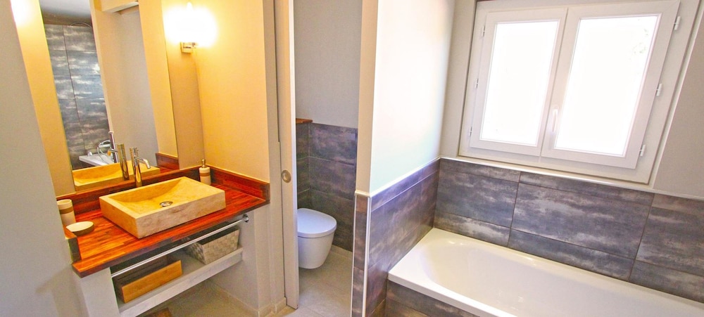 Comfort House, 6 Bedrooms (Château) photo 3