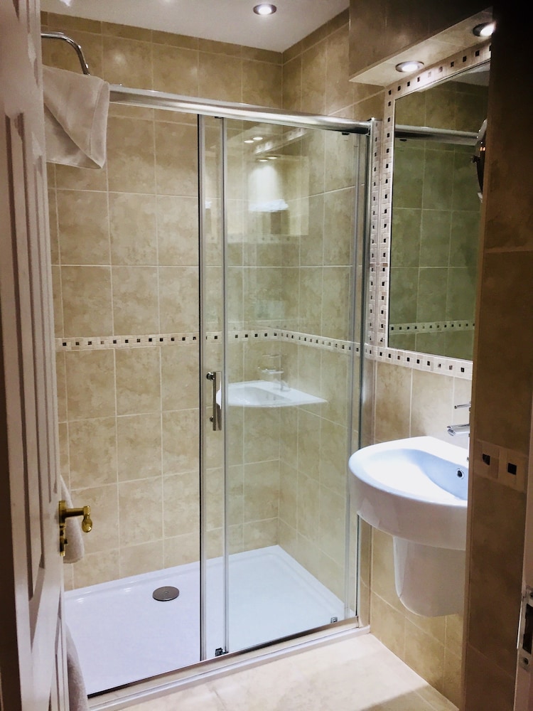 Comfort Room, 2 Twin Beds, Non Smoking - Photo 3