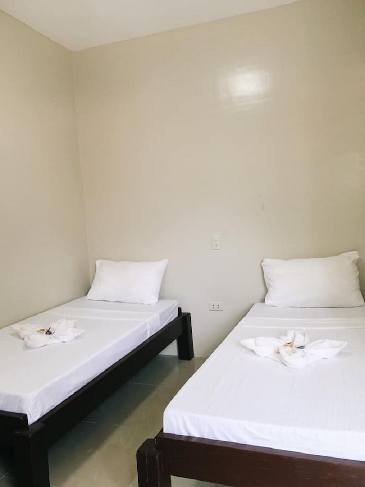Deluxe Triple Room, Non Smoking, City View photo 1