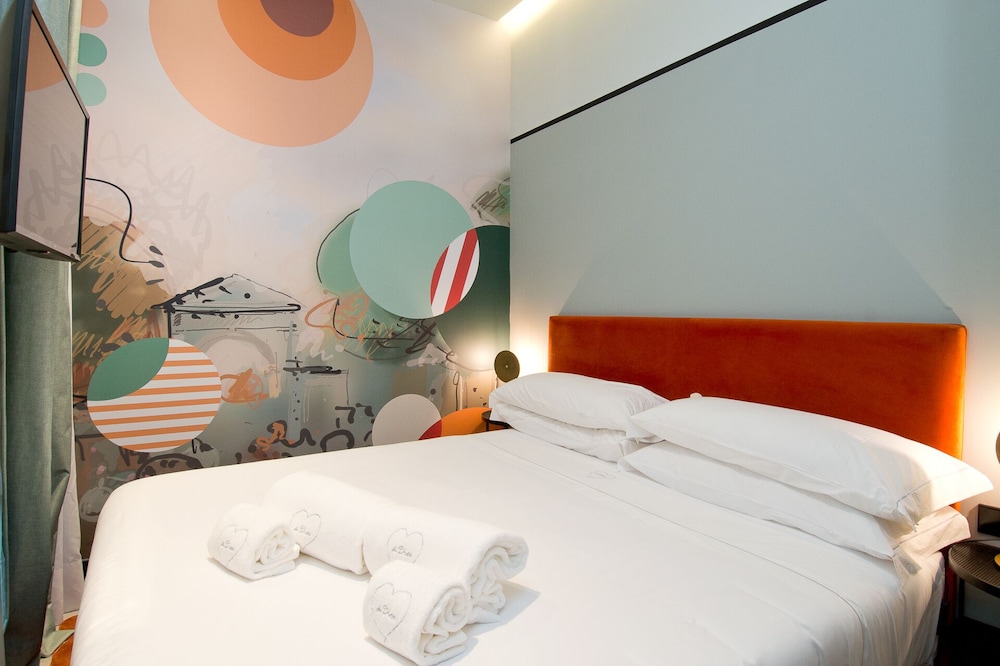 Gallery Suite photo 3