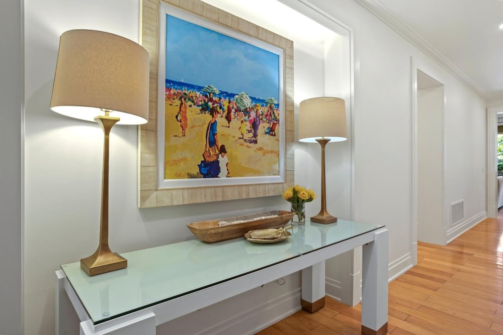 Condo (3 Bedrooms) photo 2