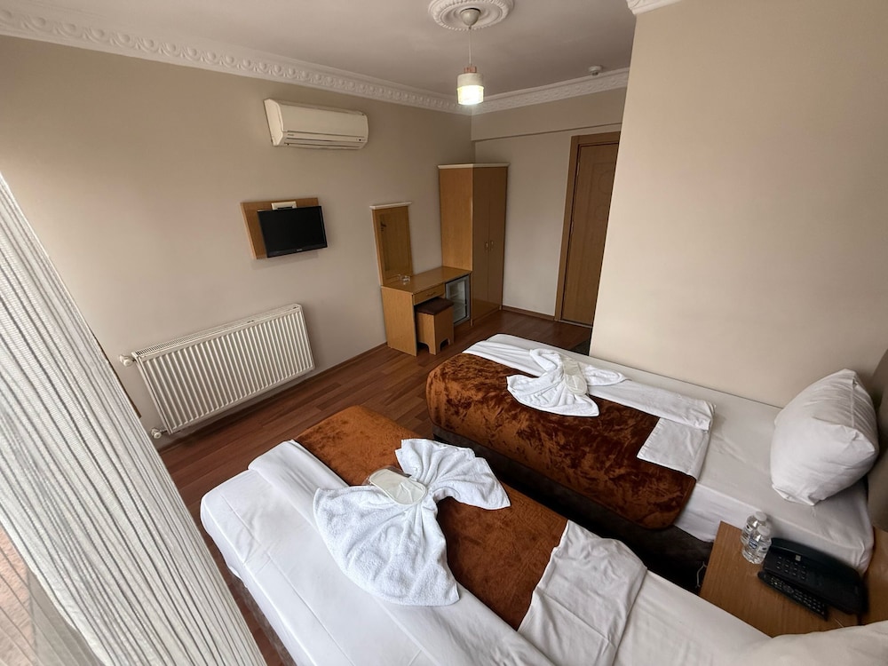 Standard Twin Room, 2 Twin Beds, City View photo 1
