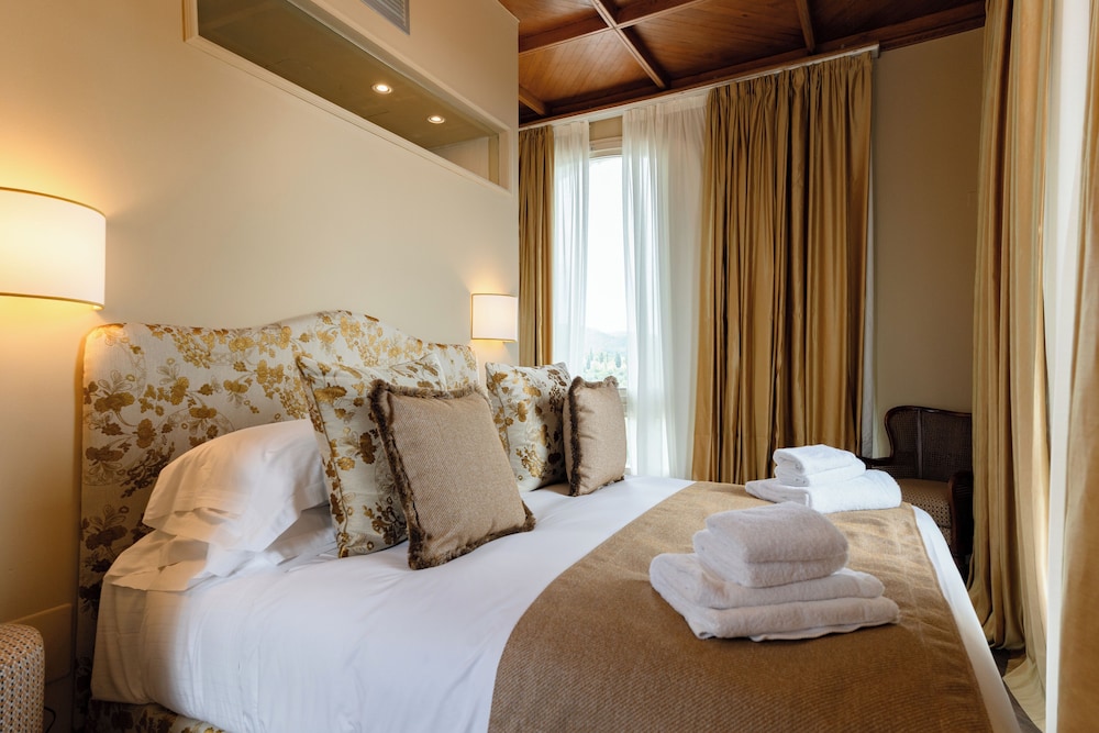 Deluxe Room, Valley View