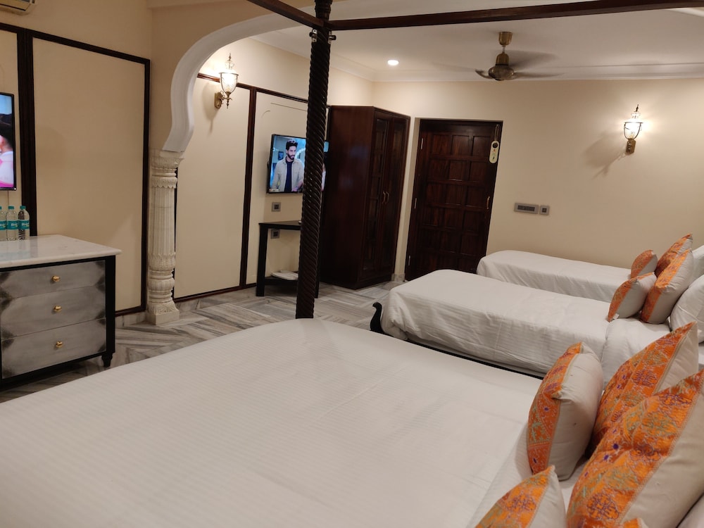 Family Quadruple Room, 1 Bedroom - Photo 2