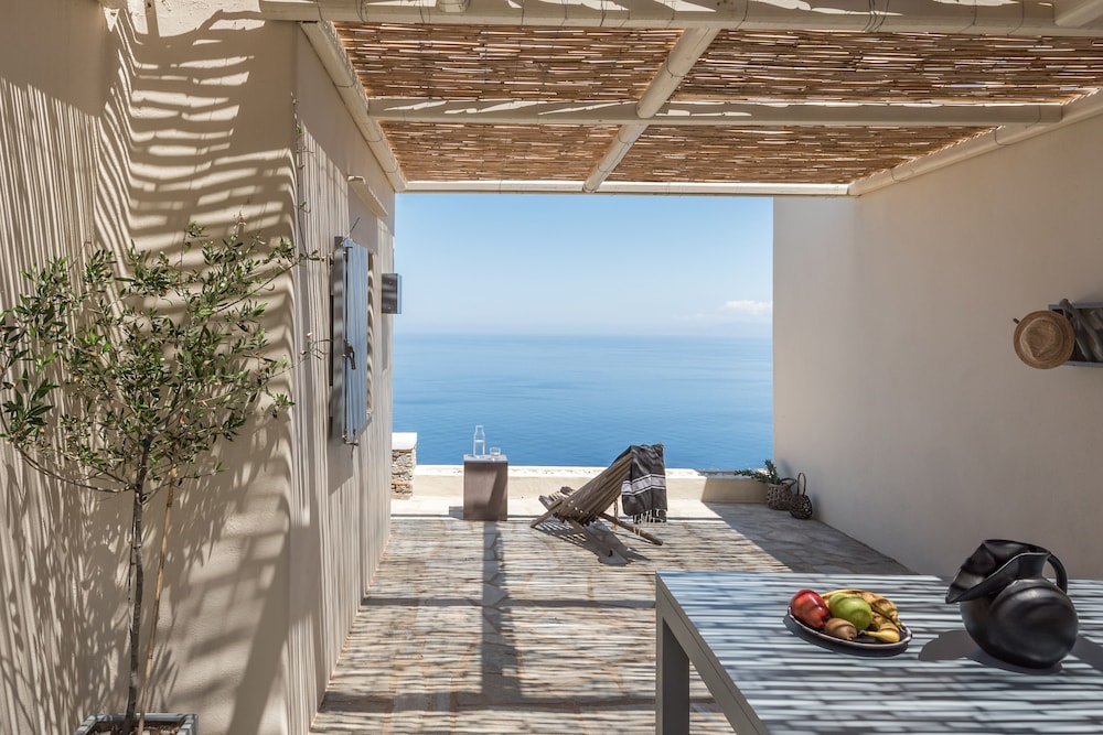 Suite, Sea View (Ursa Major) photo 3