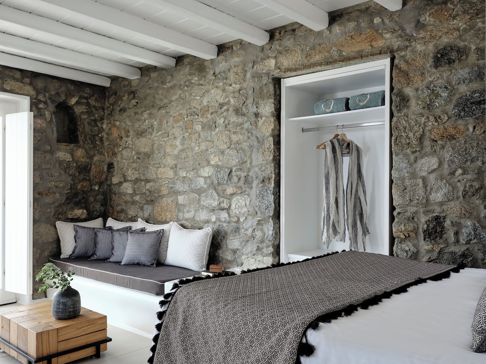 Suite, Sea View (Corner) photo 2