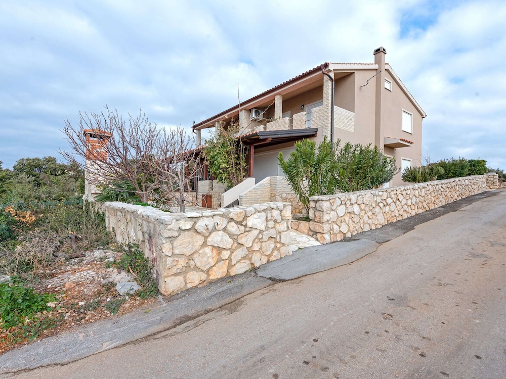 House photo 1