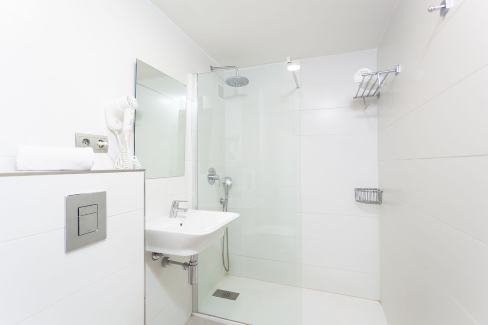 Family Apartment photo 2