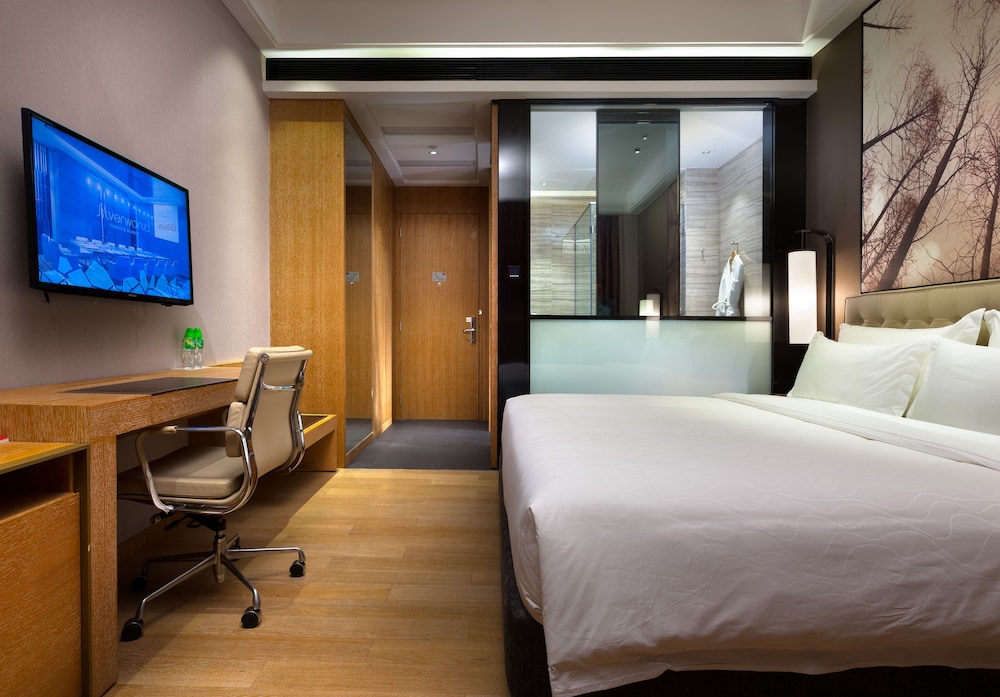 Lake View King Room photo 1