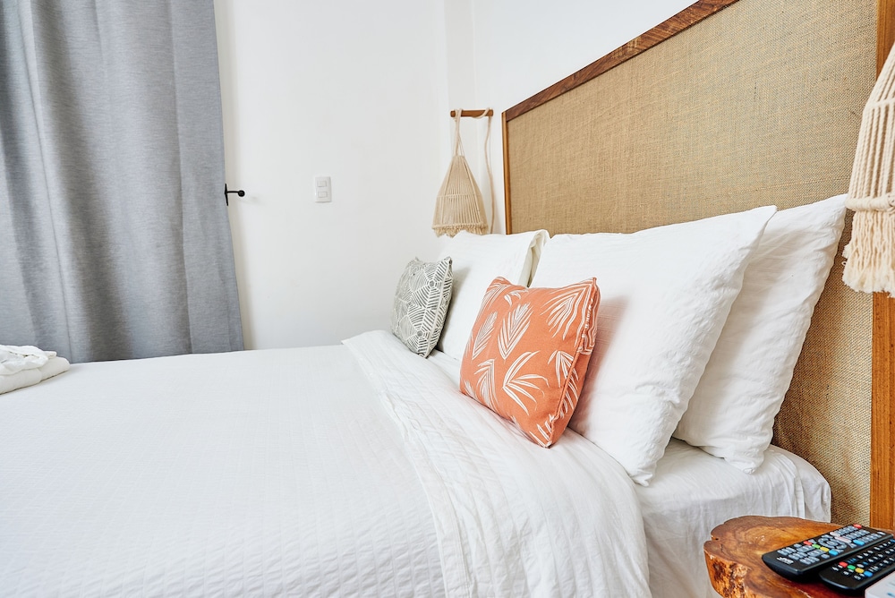 Deluxe Triple Room, Sea View photo 2