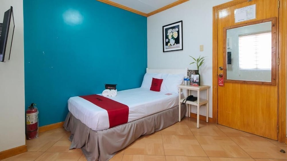 Deluxe Room - Photo 1