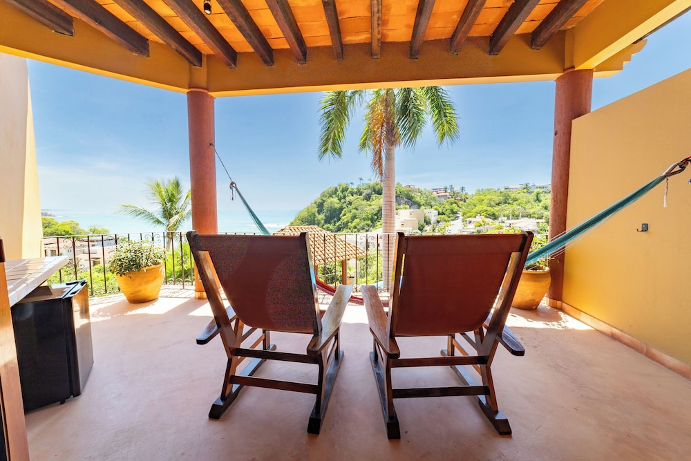 King Room With Sea View And Balcony photo 2