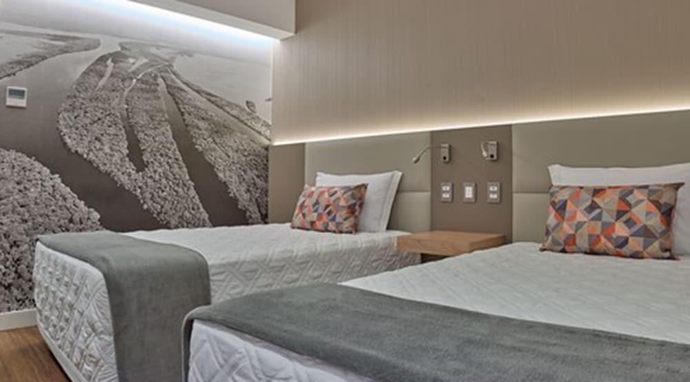 Superior Room, Multiple Beds - Photo 1