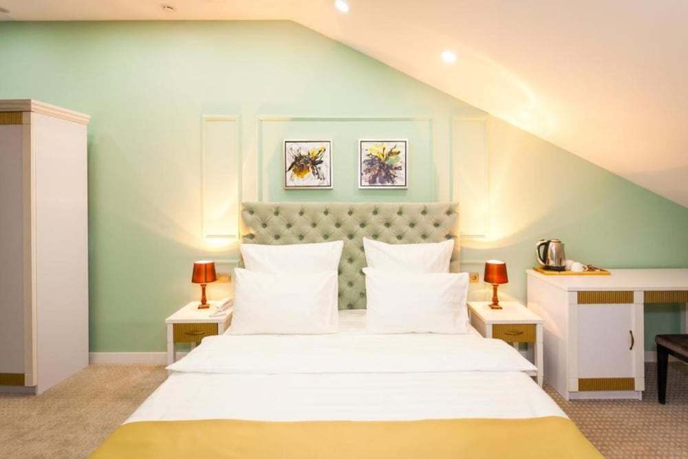 Deluxe Double Room photo 3
