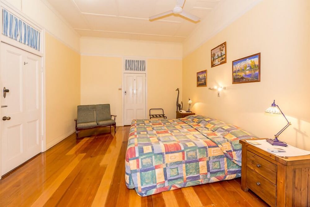 Standard Room, Non Smoking (Courthouse Suite) photo 1
