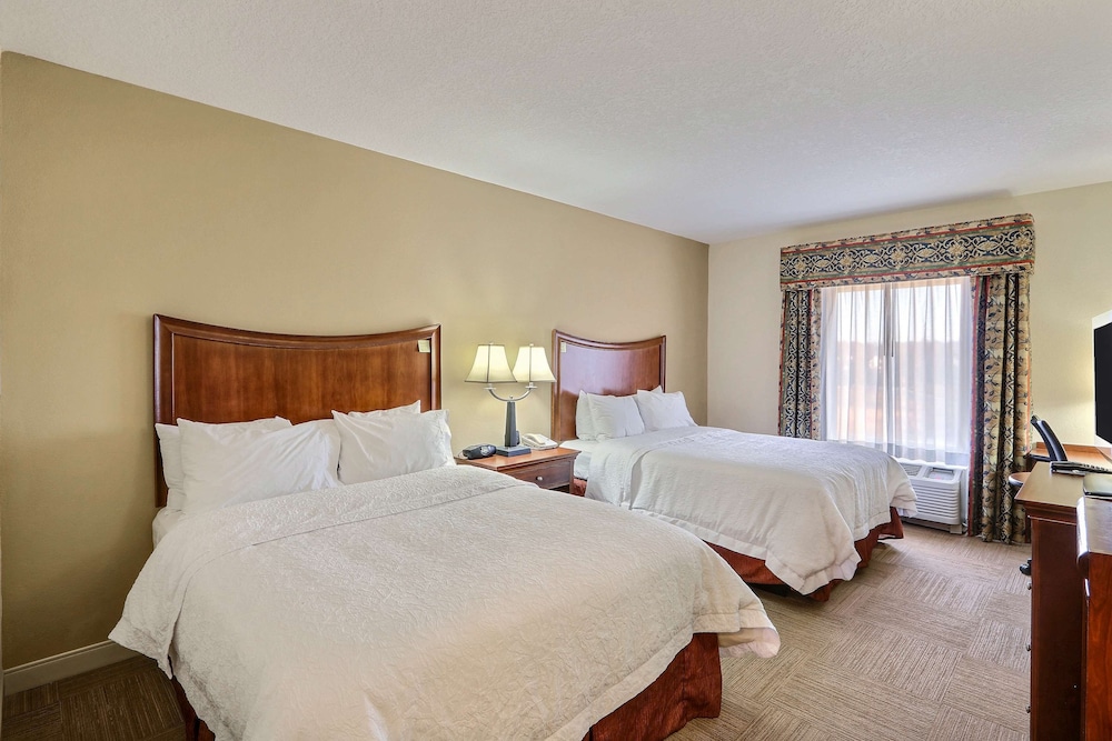 Room, 2 Queen Beds, Accessible, Non Smoking - Photo 1