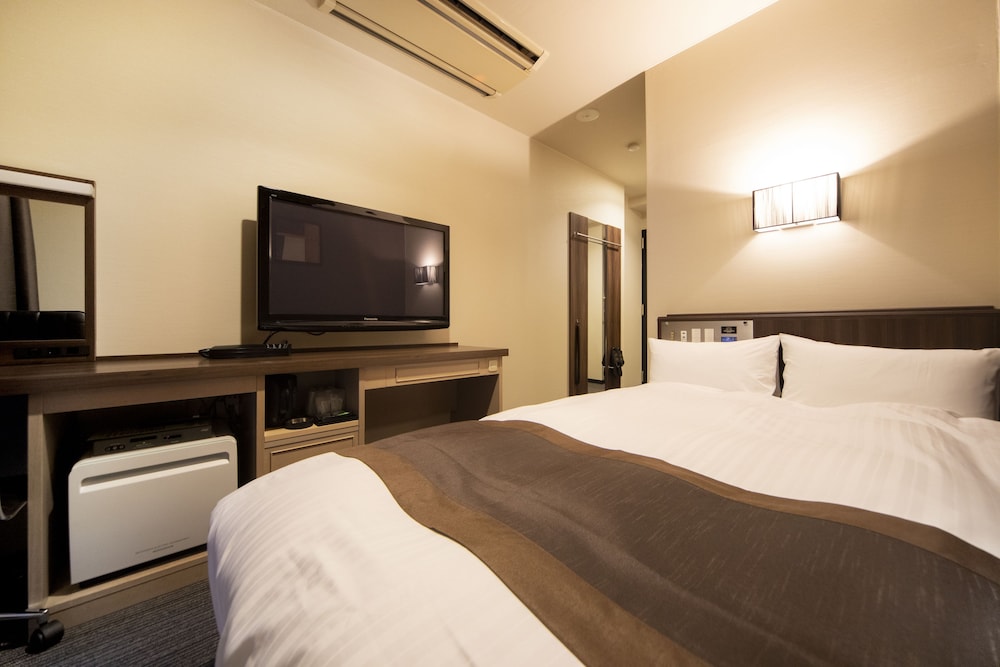Economy Single Room, 1 Large Twin Bed, Non Smoking photo 1