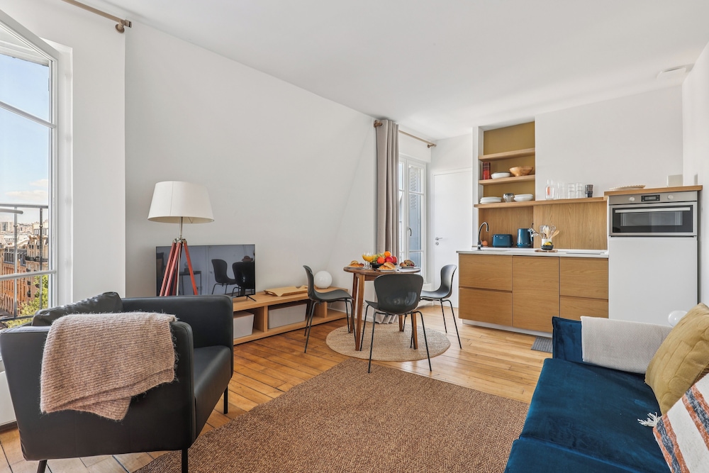City Apartment, 1 Double Bed with Sofa bed, Non Smoking