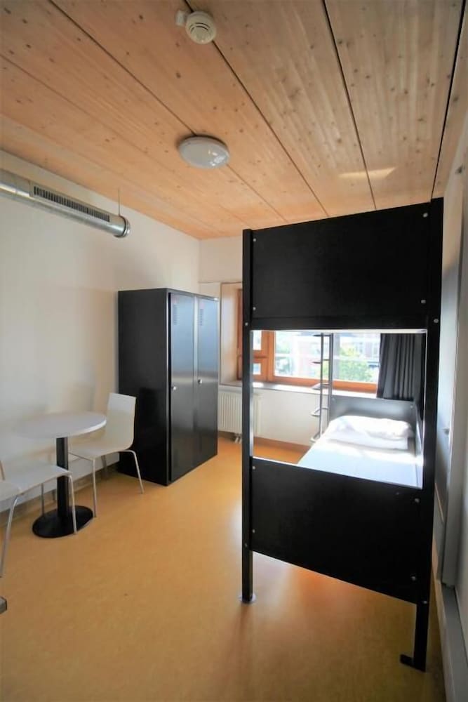 Bed in 2-Bed Female Dormitory - Shared bathroom photo 3
