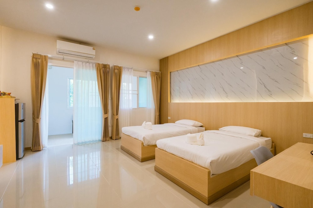 Deluxe Twin Room, Balcony